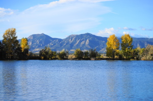 Boulder Colorado The Flatirons From Coot Lake